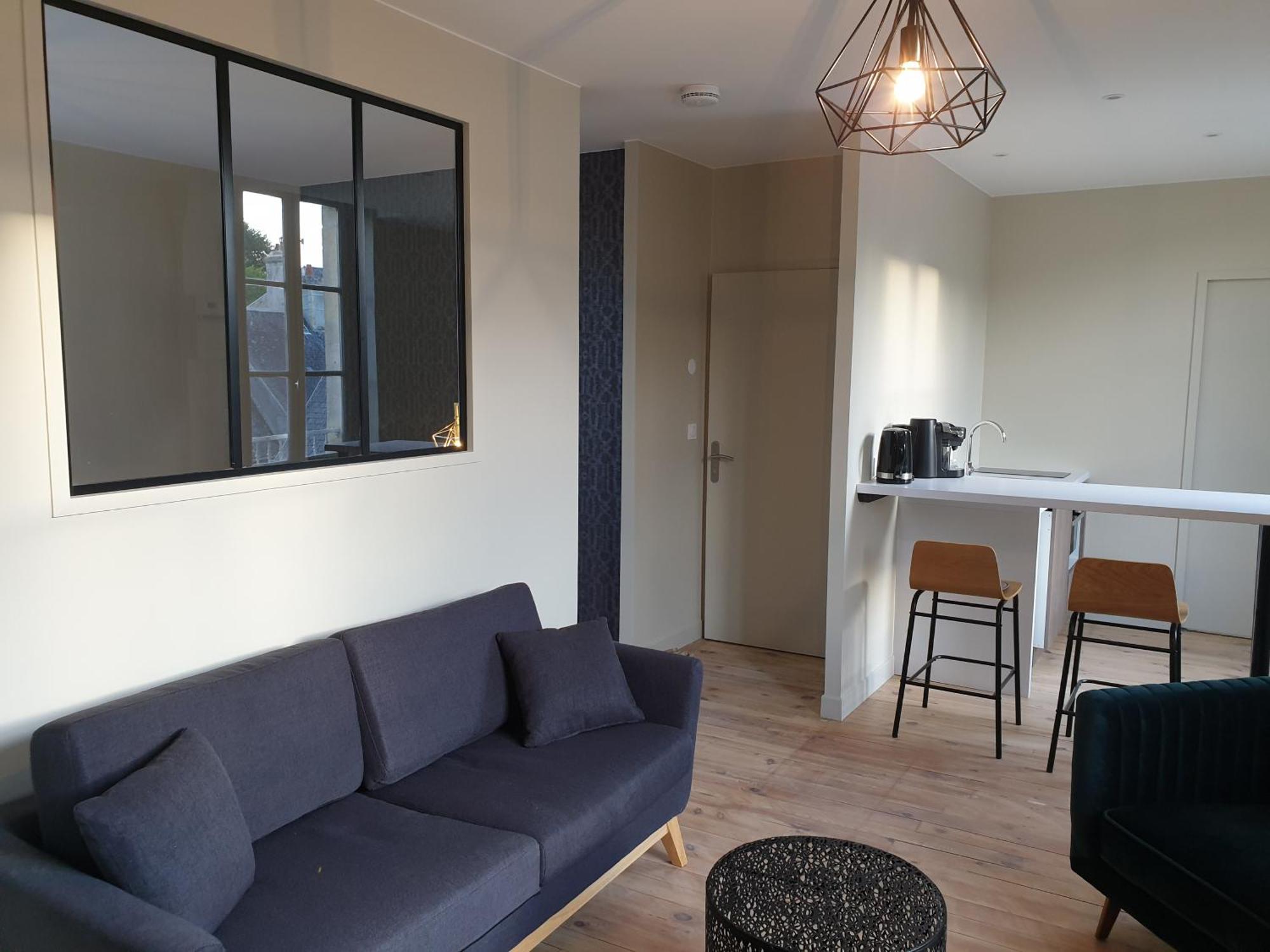 Au Loup Historic Apartments 贝叶 客房 照片